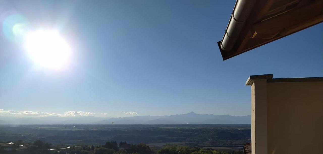 Casa Mantel Holiday Home Panoramic View In Langhe Novello Eksteriør bilde