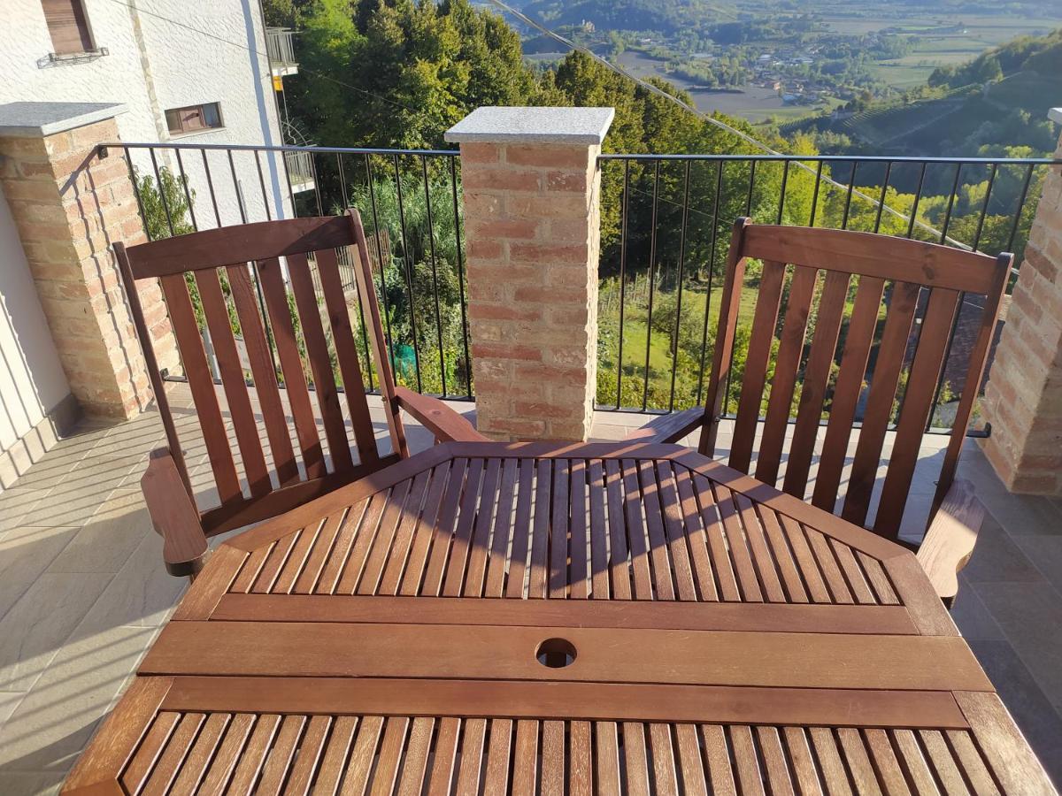 Casa Mantel Holiday Home Panoramic View In Langhe Novello Eksteriør bilde