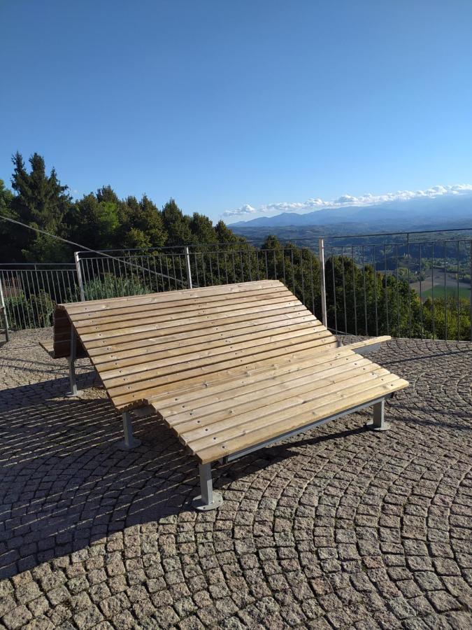 Casa Mantel Holiday Home Panoramic View In Langhe Novello Eksteriør bilde