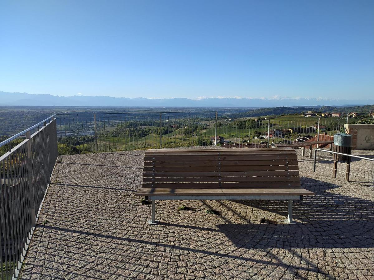 Casa Mantel Holiday Home Panoramic View In Langhe Novello Eksteriør bilde