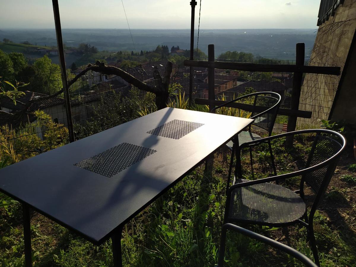 Casa Mantel Holiday Home Panoramic View In Langhe Novello Eksteriør bilde