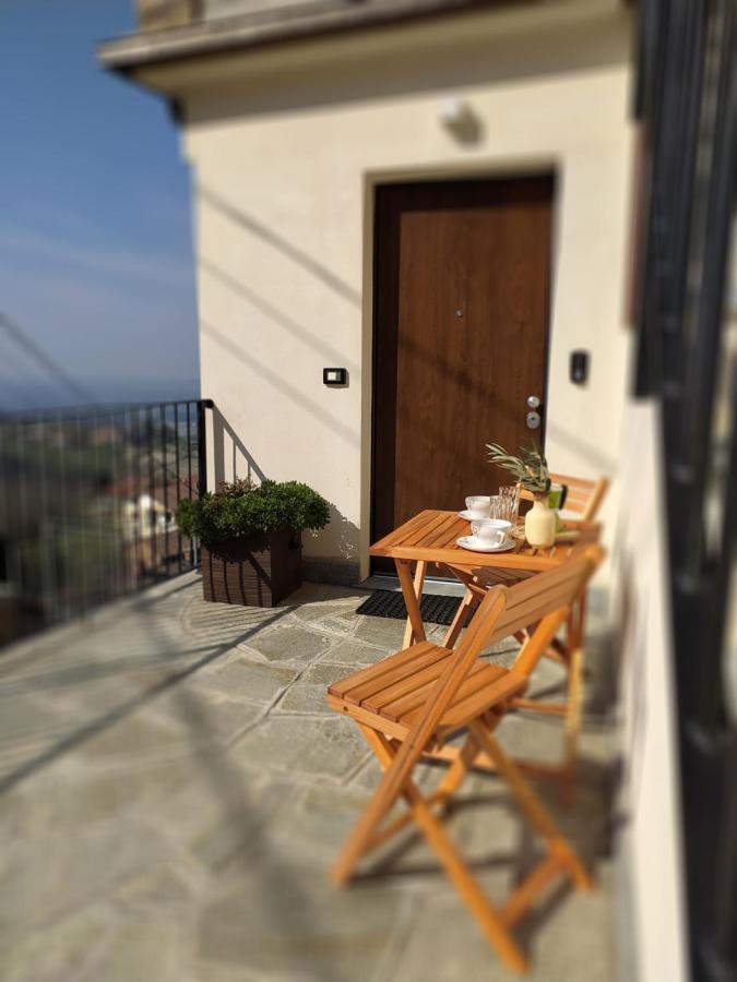 Casa Mantel Holiday Home Panoramic View In Langhe Novello Eksteriør bilde